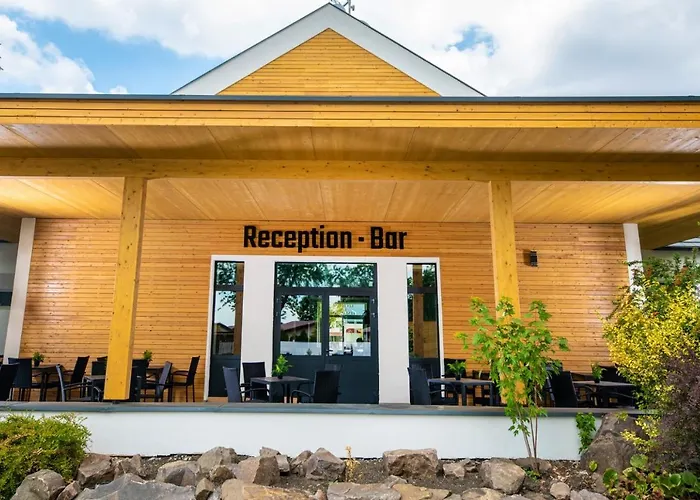 Hotell Zsory Liget Camping & Resort Mezőkövesd